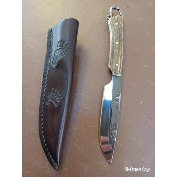 Couteau de Paulo Simos  lame forg acier 51/60 manche bois de cerf tui  cuir du coutelier