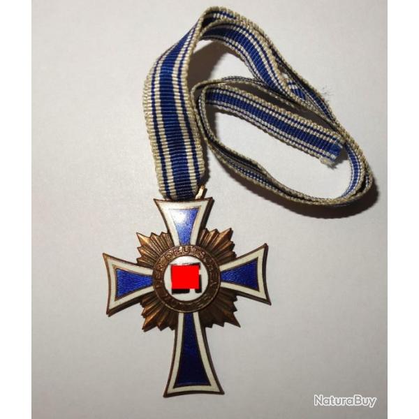 CROIX ALLEMANDE  MUTTERKREUZ  du IIIme REICH.  /8393