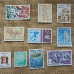un lot de 10 timbres neufs de Monaco