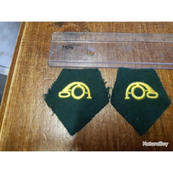 paire de cors de chasse brods pour coudre sur col de veste