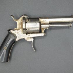 Revolver type Lefaucheux cal.7mm à broche fabrication belge à réparer #2