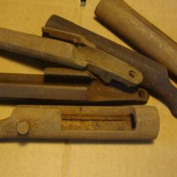 lot de 5 boitiers de fusil ancien periode 1850/70 a nettoyer et a identifier