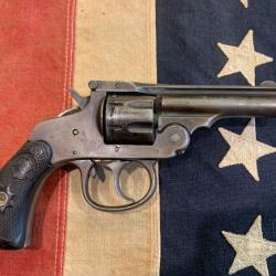 Revolver Harrington & Richardson bronzé DA calibre 22 rimfire