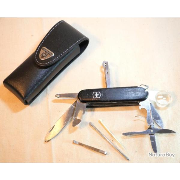 VICTORINOX - Canif Victorinox -  multifonctions 13 fonctions avec son tui - VER24VIC002