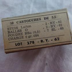 boîte de 50 cartouches militaires de collection 5,5 mm 22 LR