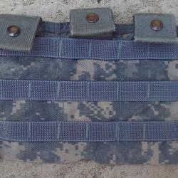 Porte Chargeurs US Army "Molle II ACU camo Carrier 3 MAG M14A1"