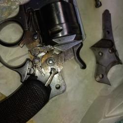 Vds beau  revolver  1873 chamelot