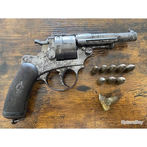 Revolver d'ordonnance modle 1873 en calibre 11.73mm. Fabrication Saint Etienne en 1884