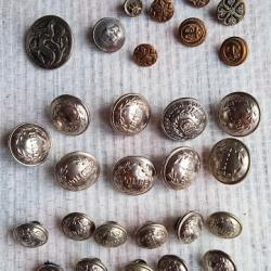 Rare antiquité, 29 boutons militaria, police très bon état, divers variés, collection unique