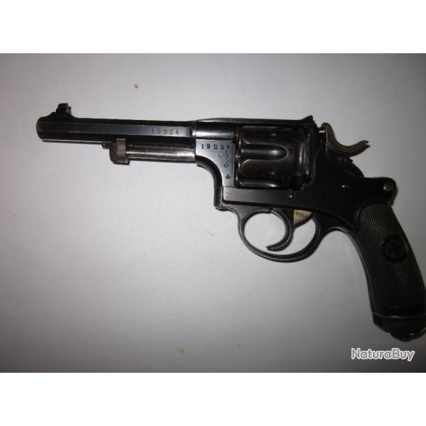 Revolver Suisse modele 1882 cal. 7,5mm suisse