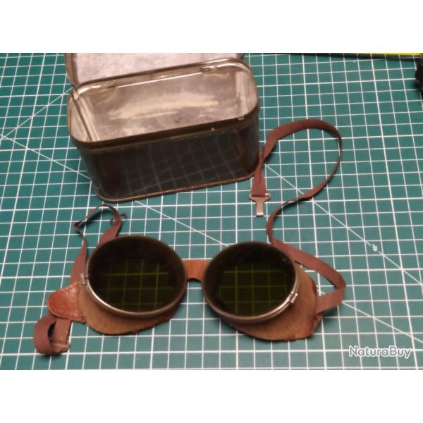 LUNETTE AVEC ETUI FER, MILITAIRE WW1, WW2