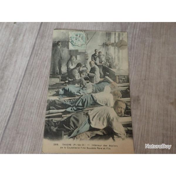 Carte postale Fabrication de sabres  la coutellerie Sauzde de THIERS