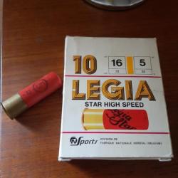 Boîte de 10 cartouches marque LÉGIA calibre 16/70 n°5.