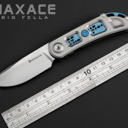 Couteau Maxace Big Fella Gray/Blue Manche Titane Lame Acier Magnacut Framelock Clip MAXM22A