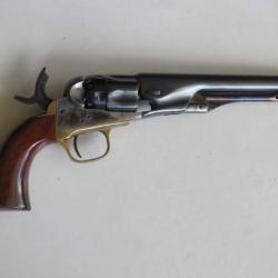 Revolver poudre noire UBERTI POLICE POCKET 1862 , cal.36 , canon de 5" 1/2 , état neuf