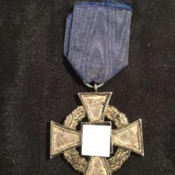medaille allemande 3eme reich longue croix de 3eme classe