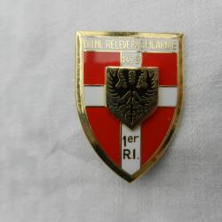 ancien insigne militaire 1° R.I.
