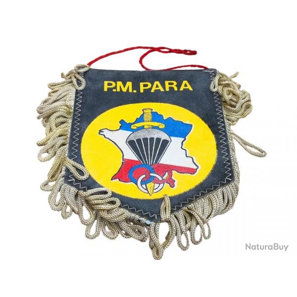 Fanion prparation militaire parachutiste - Hauteur 13 cm Largeur 10 cm , occasion bon tat