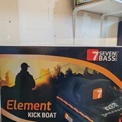 Float tube seven basse element kick boat