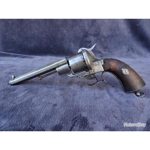 Revolver Lefaucheux 1854 calibre 9 mm.