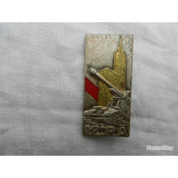 insigne militaire franais 12 R.A.rgiment d'artillerie