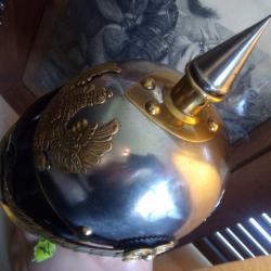 casque à pointe cuirassier Prussien belle repro métal