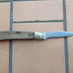 CANIF PLIANT MARQUE VICTORINOX ANCIEN MODELE AVEC MANCHE BOIS