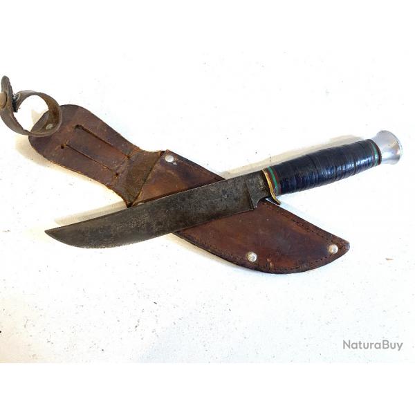 Ancien Couteau poignard de Scout Chantier de Jeunesse Sabatier Jeune avec son tui anne 1940/50 ww2