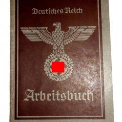 ARBEITSBUCH ALLEMAND de la SECONDE GUERRE.  /8375