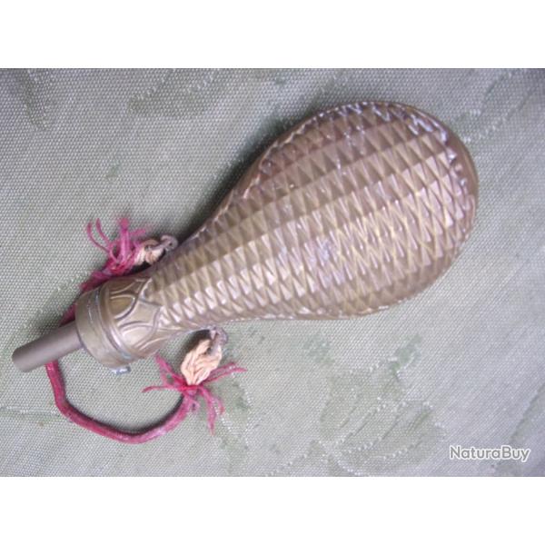 poire  poudre de chasse ancienne