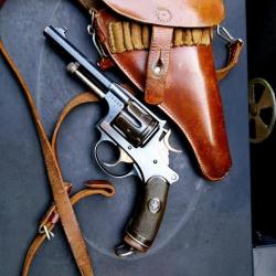 Revolver 7.5 suisse 1882