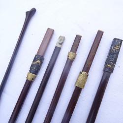 J118 ) lot  baguettes  = objets précieux  =  katana , sabre ,  japonais , édo