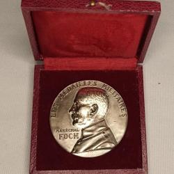 Médaille militaire FOCH oeuvre orphelin