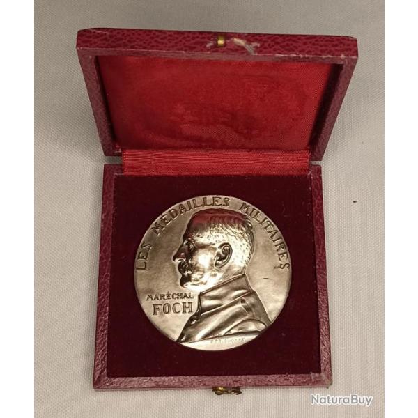 Mdaille militaire FOCH oeuvre orphelin