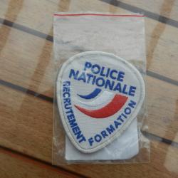 Insigne badge de police Nationale française recrutement formation