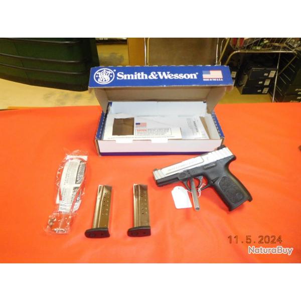Smith & Wesson 9 x19  Mod SD9 VE Polymere , Arme neuve sans prix de rserve