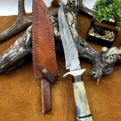 Couteau Bowie lame acier damas 256couches :pièce unique manche en bois et pommeau en bois de cerf P2