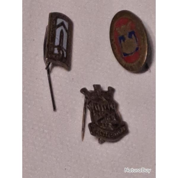 Lot insignes militaires