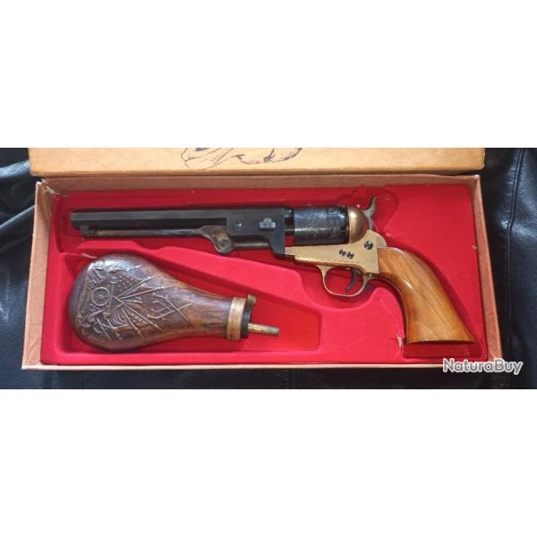 Rvolver Uberti 1861 REB NORD cal 36, pice de collection.