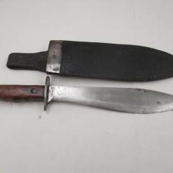 superbe  - Couteau  knife Bolo 1917 avec son  fourreau -  beaux marquages