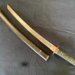 Beau Wakizashi Shinto, signé avec son fourreau Periode Shinto, katana