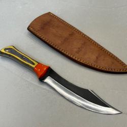 Couteau sabre forgé 32cm lame noire manche jaune et noir