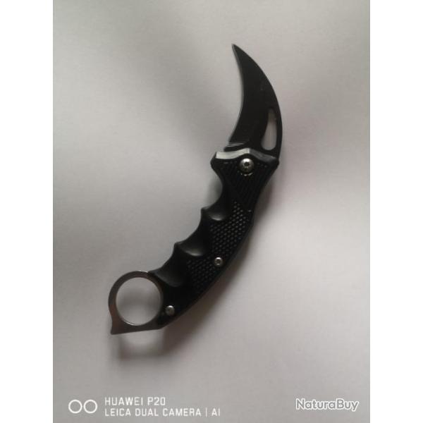 Karambit noir, couteau auto dfense