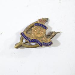 Ancien petit insigne / broche Royal Artillery Anglais avec éperon Spur. Anglais UK GB WW1 / WW2