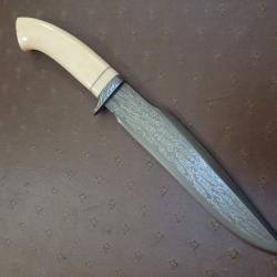 Magnifique couteau forgé par JP Sire en damas barreaux  / manche ivoire de phacochère