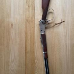 Carabine Winchester 94 commémoratif John Wayne  calibre 32, 40
