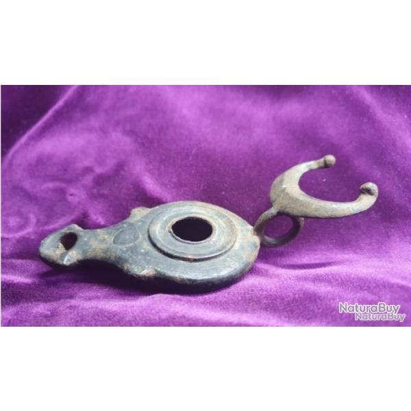 Archologie : Lampe  huile Romaine! Roman bronze oil lamp (I-III sicle AD)