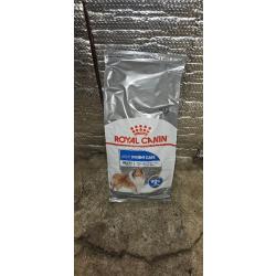 Croquettes Royal Canin Light Weight Care