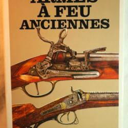 Livre GRUND Armes à feu anciennes - ref BLA24LIV009 En bon état, pour l'état et les dimensions, voir