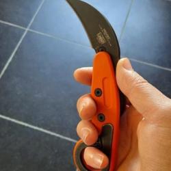 Crkt 4041O Provoke Orange Karambit